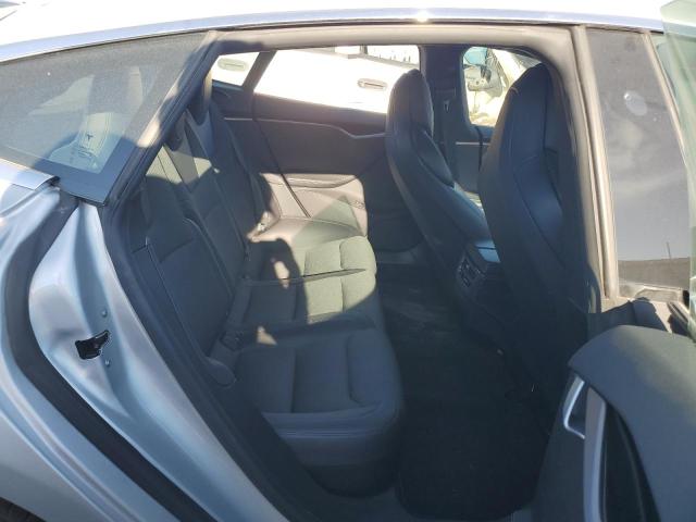 5YJSA1E21JF281718 - 2018 TESLA MODEL S 银色 照片 10