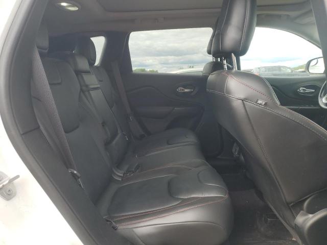 1C4PJMBS8GW359461 - 2016 JEEP CHEROKEE TRAILHAWK WHITE photo 10