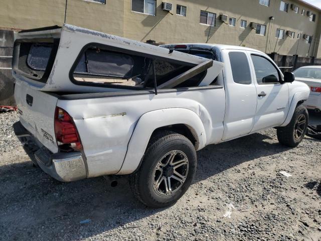 5TETU62N45Z065017 - 2005 TOYOTA TACOMA PRERUNNER ACCESS CAB WHITE photo 3