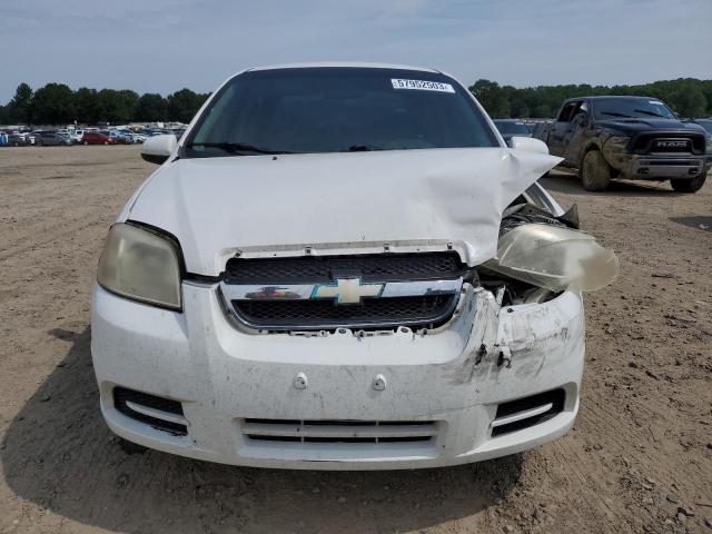 KL1TD56E79B669327 - 2009 CHEVROLET AVEO LS WHITE photo 5