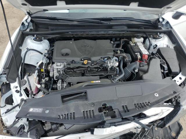 4T1G11AK3RU857643 - 2024 TOYOTA CAMRY SE NIGHT SHADE WHITE photo 11