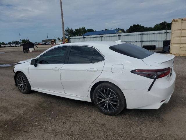 4T1G11AK3RU857643 - 2024 TOYOTA CAMRY SE NIGHT SHADE WHITE photo 2