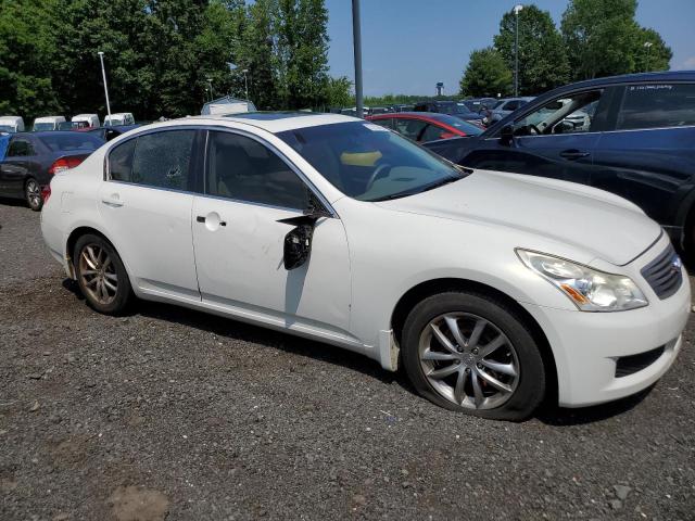 JNKCV61F09M350527 - 2009 INFINITI G37 WHITE photo 4