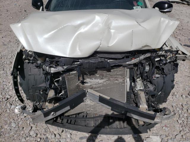 SJKCH5CR8HA034624 - 2017 INFINITI QX30 BASE 白色 照片 12