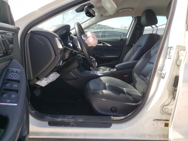 SJKCH5CR8HA034624 - 2017 INFINITI QX30 BASE 白色 照片 7