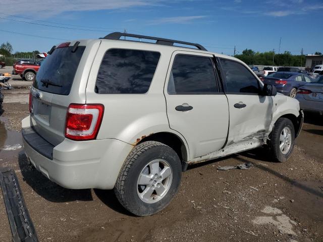 1FMCU03168KB46890 - 2008 FORD ESCAPE XLT WHITE photo 3