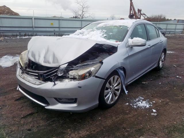 1HGCR3F96DA000094 - 2013 HONDA ACCORD TOURING  photo 2