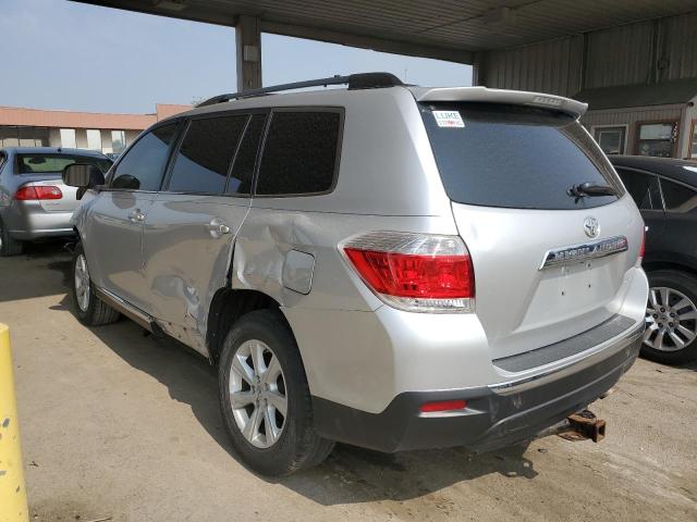 5TDBK3EH3CS165612 - 2012 TOYOTA HIGHLANDER BASE SILVER photo 2