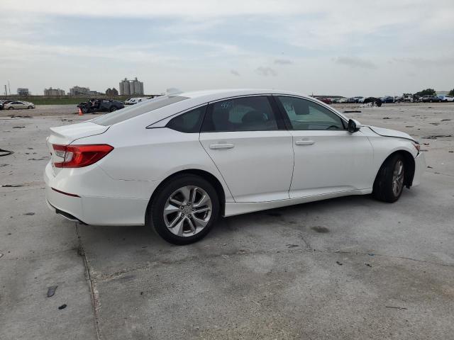 1HGCV1F19JA052776 - 2018 HONDA ACCORD LX WHITE photo 3