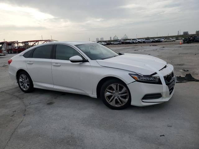 1HGCV1F19JA052776 - 2018 HONDA ACCORD LX WHITE photo 4