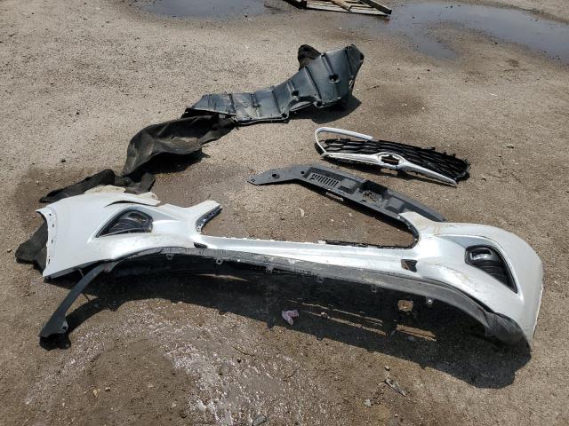 5TDGZRAH7NS545386 - 2022 TOYOTA HIGHLANDER XLE თეთრი ფოტო 13