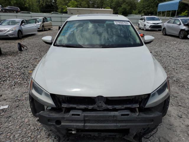 3VW637AJ5DM252649 - 2013 VOLKSWAGEN JETTA HYBRID WHITE photo 5