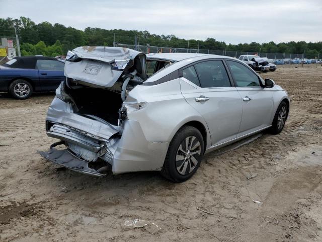 1N4BL4BV7KC126217 - 2019 NISSAN ALTIMA S SILVER photo 3