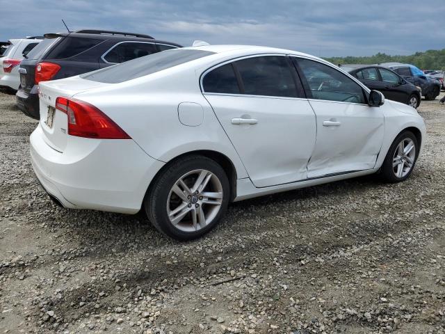 YV140MFB0F2305653 - 2015 VOLVO S60 PREMIER WHITE photo 3