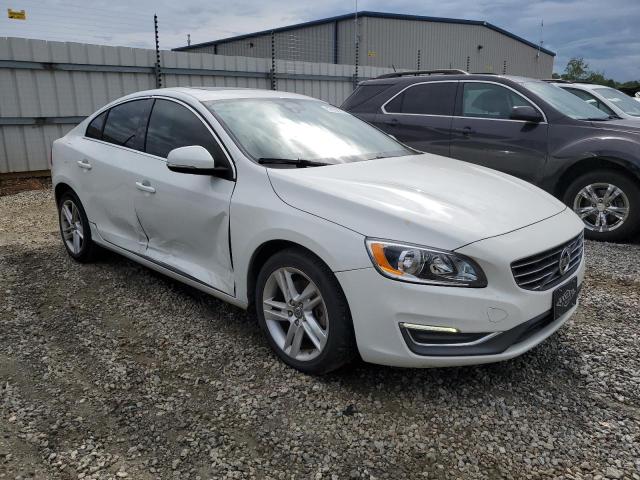 YV140MFB0F2305653 - 2015 VOLVO S60 PREMIER WHITE photo 4