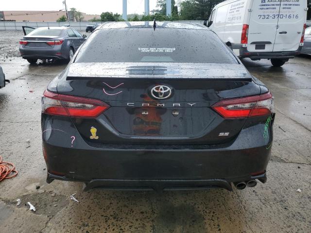 4T1G11AK0PU719944 - 2023 TOYOTA CAMRY SE NIGHT SHADE BLACK photo 6