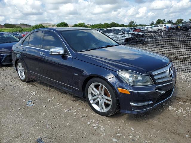 WDDGF4HB0CA713060 - 2012 MERCEDES-BENZ C 250 BLUE photo 4