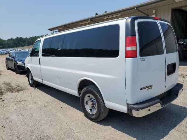 1GAZGPFG6G1236973 - 2016 CHEVROLET EXPRESS G3 LT WHITE photo 2