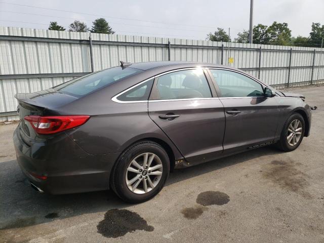 5NPE24AF2FH213828 - 2015 HYUNDAI SONATA SE GRAY photo 3