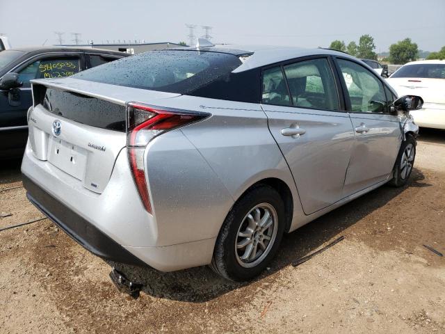 JTDKARFU1G3006502 - 2016 TOYOTA PRIUS SILVER photo 3