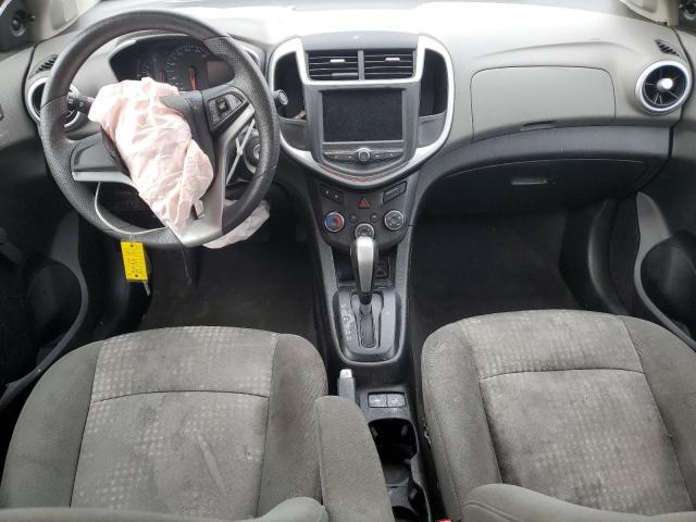 1G1JB5SH9J4107713 - 2018 CHEVROLET SONIC LS WHITE photo 8