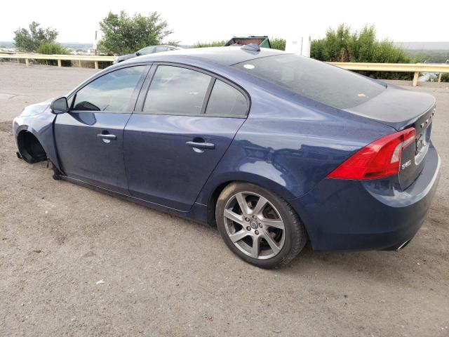 YV140MFJ7F1338565 - 2015 VOLVO S60 BLUE photo 2