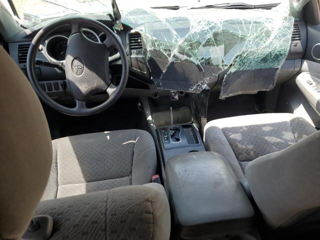 3TMJU62N88M060735 - 2008 TOYOTA TACOMA DOUBLE CAB PRERUNNER SILVER photo 8