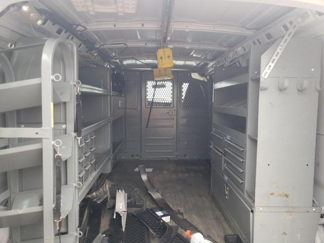 1GCWGAFGXK1183355 - 2019 CHEVROLET EXPRESS G2 თეთრი ფოტო 11