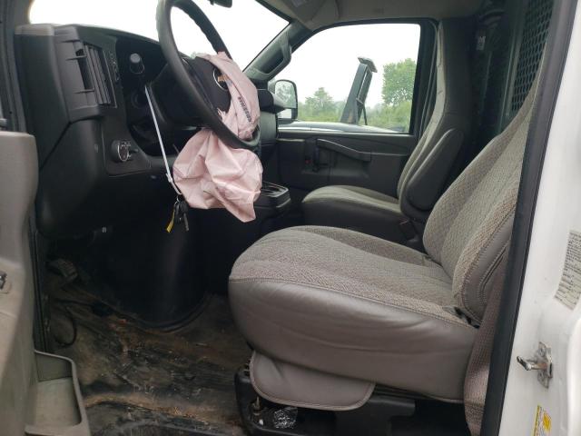 1GCWGAFGXK1183355 - 2019 CHEVROLET EXPRESS G2 თეთრი ფოტო 7
