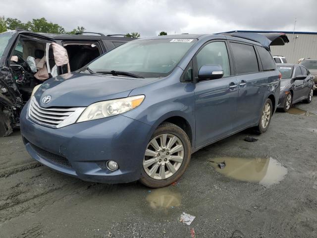 2014 TOYOTA SIENNA XLE, 