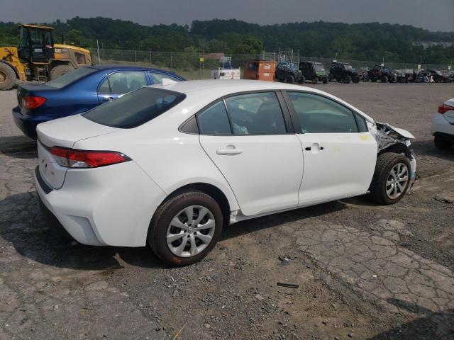 5YFB4MDE4PP005647 - 2023 TOYOTA COROLLA LE WHITE photo 3