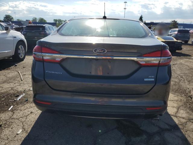 3FA6P0HD9HR366537 - 2017 FORD FUSION SE GRAY photo 6