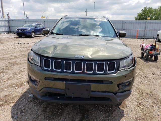 3C4NJDBB0KT689567 - 2019 JEEP COMPASS LATITUDE GREEN photo 5