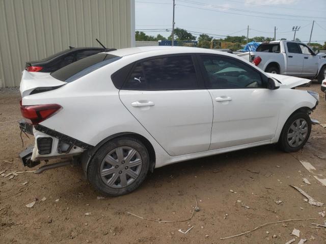 3KPA24AD2ME423263 - 2021 KIA RIO LX WHITE photo 3