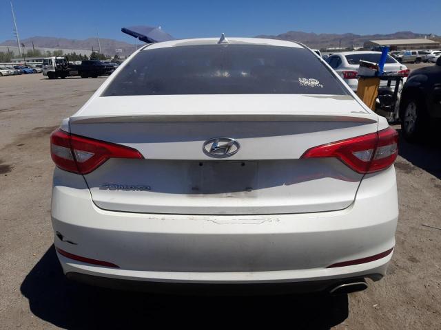 5NPE24AF0FH134528 - 2015 HYUNDAI SONATA SE WHITE photo 6