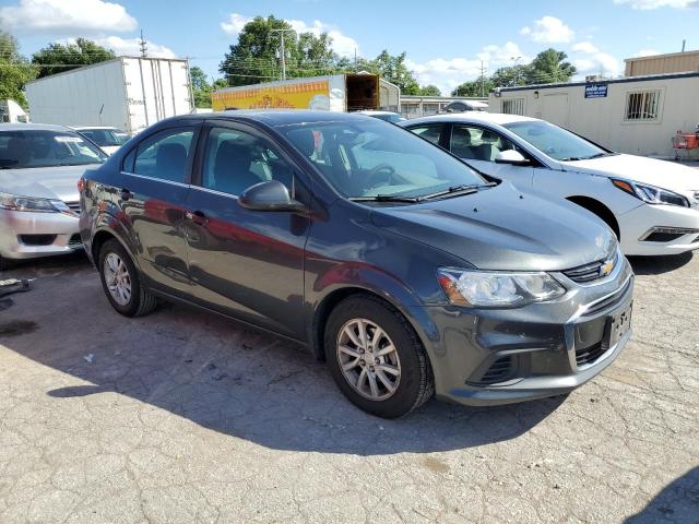 1G1JD5SH8J4111343 - 2018 CHEVROLET SONIC LT GRAY photo 4