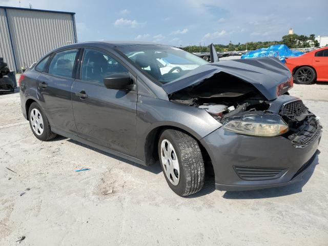 1FADP3E22FL366127 - 2015 FORD FOCUS S GRAY photo 4