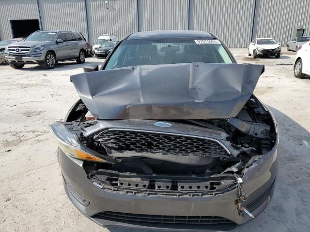 1FADP3E22FL366127 - 2015 FORD FOCUS S GRAY photo 5