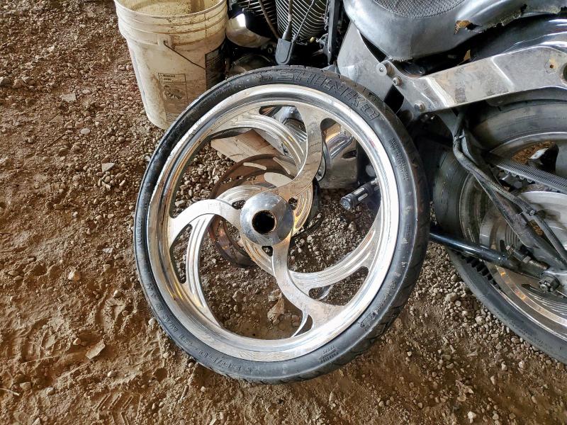 1HD1BKL19SY040384 - 1995 HARLEY-DAVIDSON FXST CUSTOM 黑色 照片 8