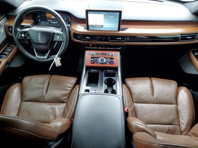 5LM5J7XCXMGL13994 - 2021 LINCOLN AVIATOR RESERVE 黑色 照片 8