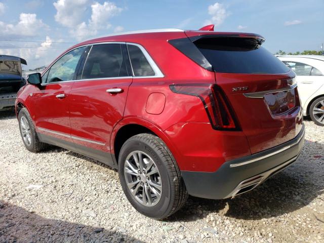 1GYKNCR4XNZ160112 - 2022 CADILLAC XT5 PREMIUM LUXURY RED photo 2