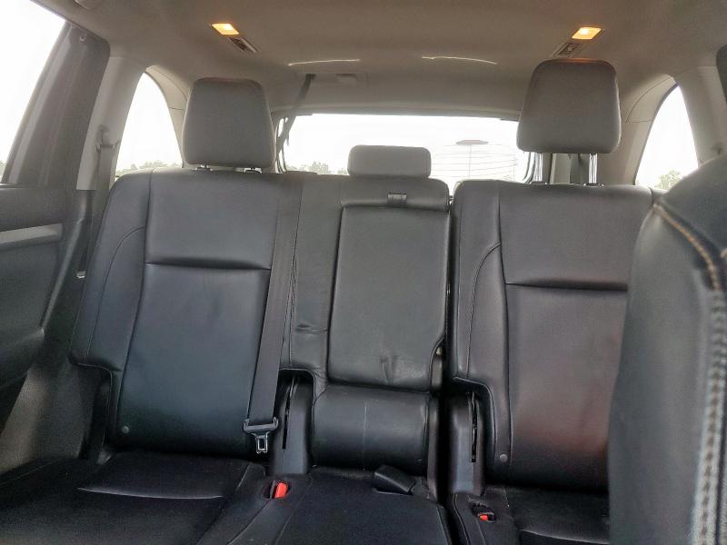 5TDKKRFHXES009393 - 2014 TOYOTA HIGHLANDER XLE BEIGE photo 10