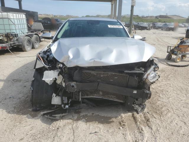 3KPF24AD1KE014576 - 2019 KIA FORTE FE SILVER photo 5