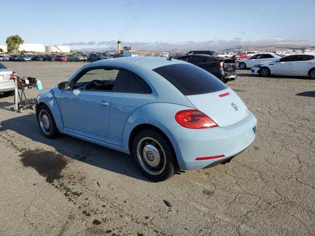 3VWJP7AT8CM623494 - 2012 VOLKSWAGEN BEETLE BLUE photo 2