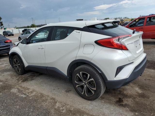 NMTKHMBX8LR113505 - 2020 TOYOTA C-HR XLE WHITE photo 2