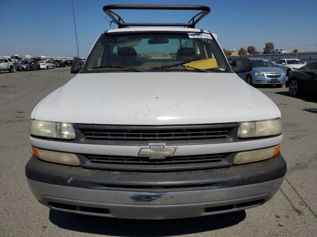 1GCFC24T9YE325536 - 2000 CHEVROLET SILVERADO C2500 WHITE photo 5