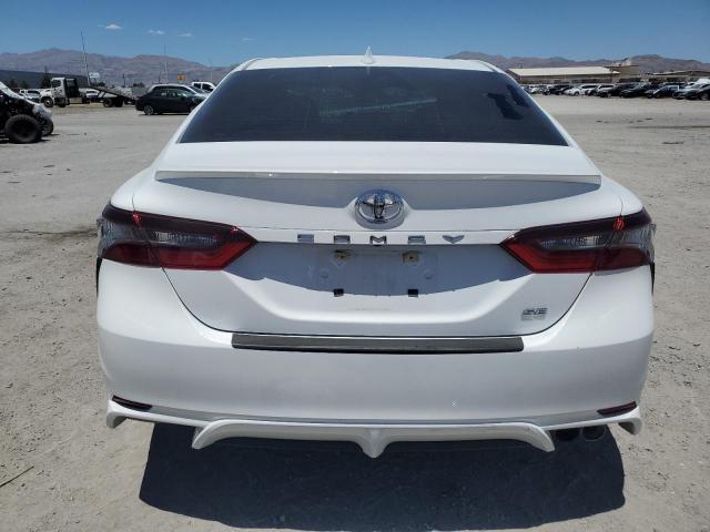 4T1T11AK0RU873541 - 2024 TOYOTA CAMRY SE NIGHT SHADE WHITE photo 6
