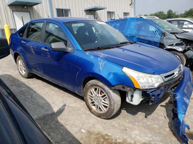 1FAHP3FN9AW264647 - 2010 FORD FOCUS SE BLUE photo 4