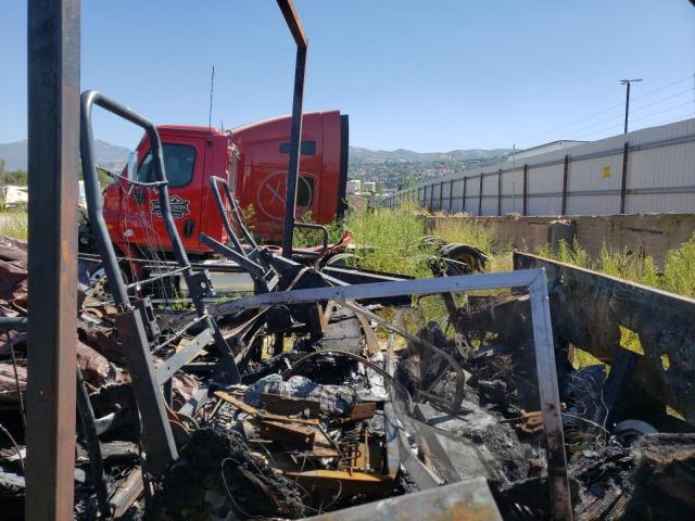 1GBKP37W9G3329941 - 1987 SPOR PATHFINDER BEIGE photo 5