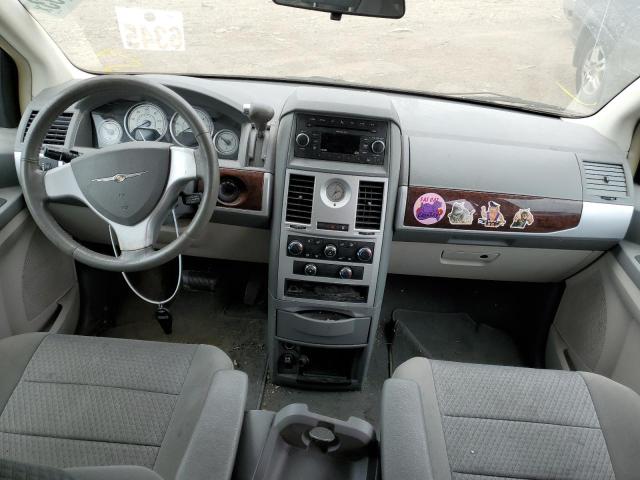 2A4RR5D18AR132311 - 2010 CHRYSLER TOWN & COU TOURING Qırmızı foto 8